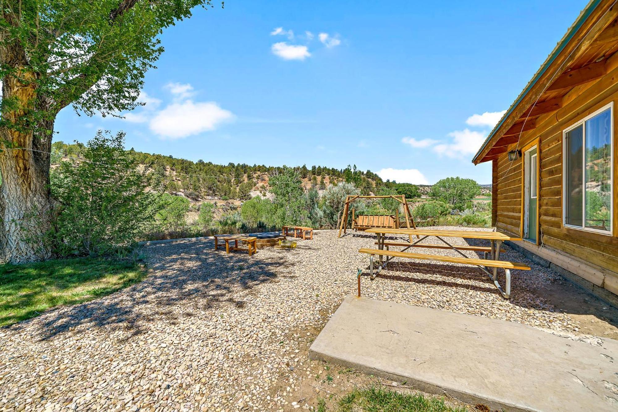 The Park Cabin At Mount Carmel Motel And Rv Park エクステリア 写真